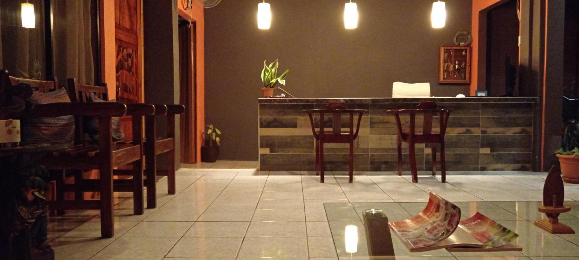 The Corner Airbnb Пуэрто-Хименес Экстерьер фото