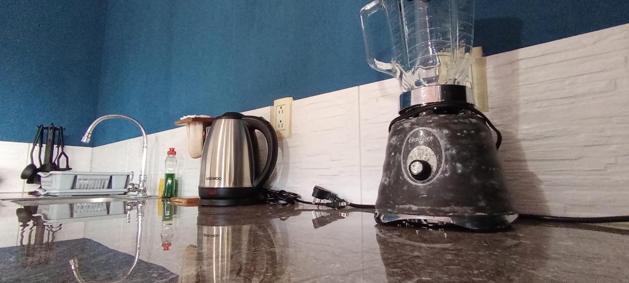 The Corner Airbnb Пуэрто-Хименес Номер фото